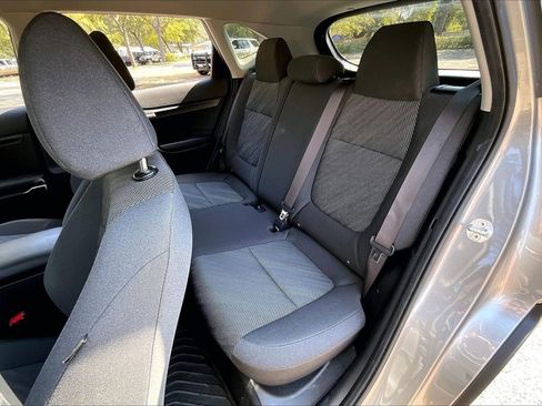 Used 2021 Kia Seltos LX image 19