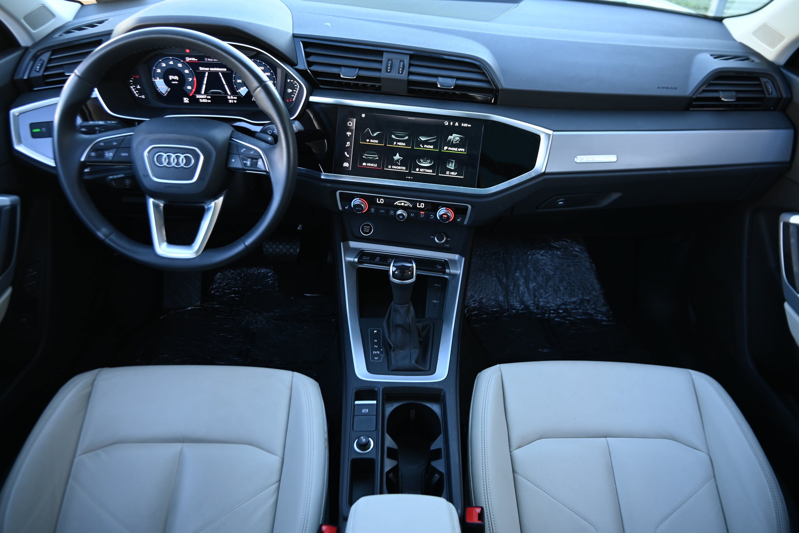 Used 2023 Audi Q3 2.0T Premium w/ Convenience Package AWD/4WD image 14