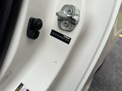 Used 2019 Nissan 370Z NISMO image 72