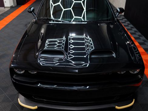 Used 2023 Dodge Challenger SRT Hellcat w/ Driver Convenience Group RWD image 21