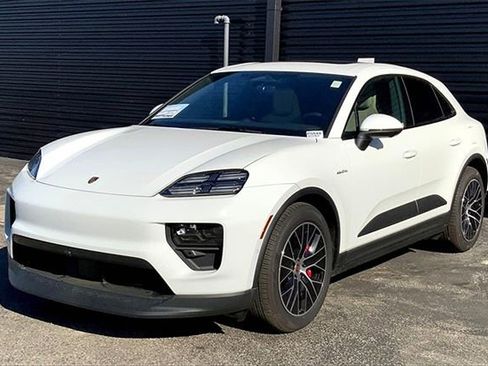 New 2025 Porsche Macan 4S Electric image 1