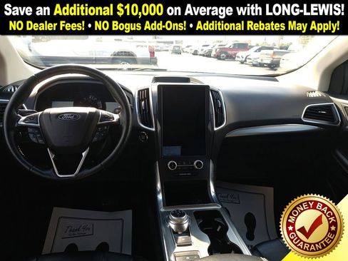 Used 2022 Ford Edge Titanium image 17