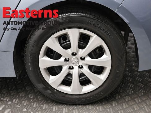 Used 2023 Toyota Corolla LE image 8