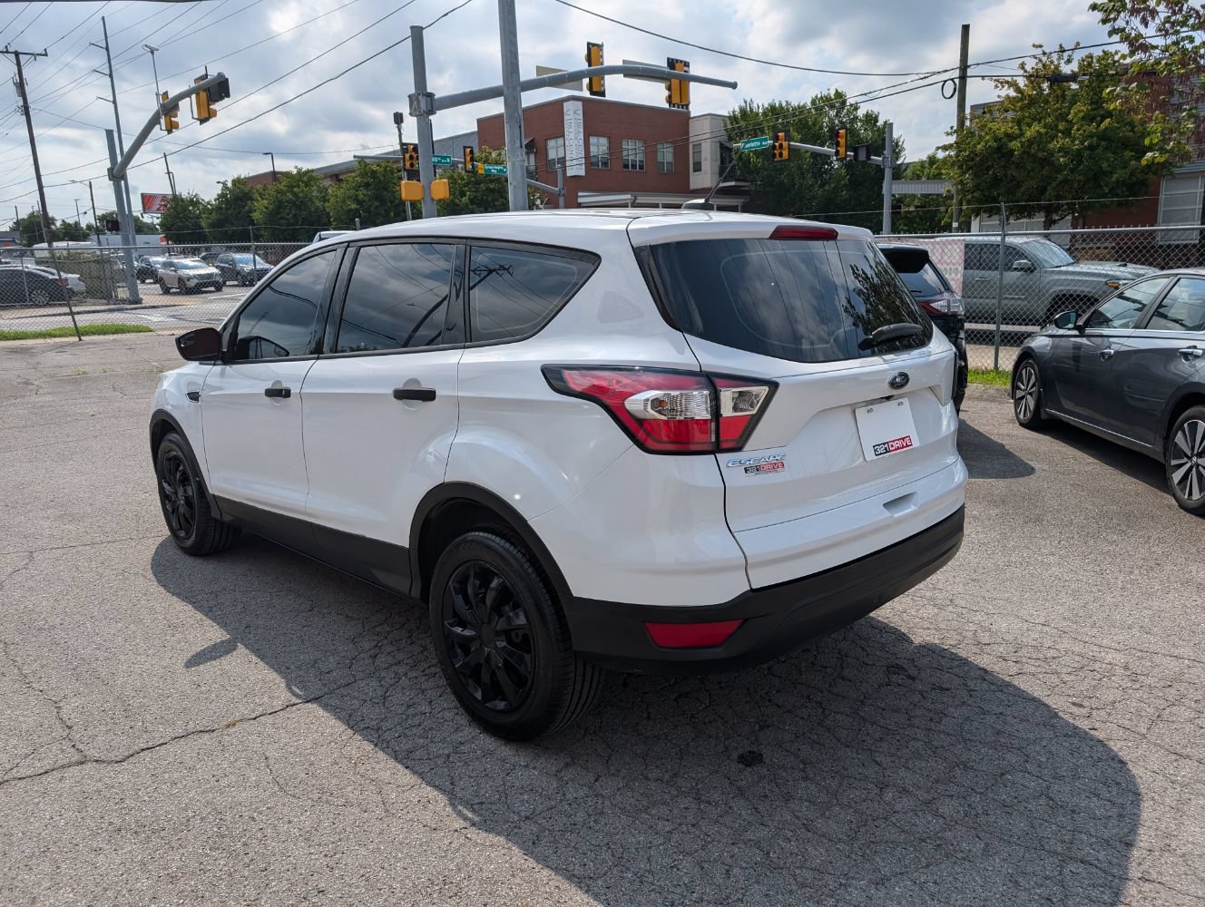 Used 2017 Ford Escape S FWD image 8