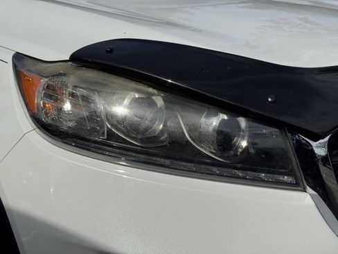 Certified 2019 Kia Sorento LX w/ LX Convenience Package image 10