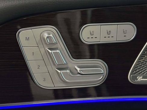 Certified 2025 Mercedes-Benz GLS 580 4MATIC image 24