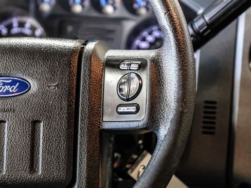 Used 2015 Ford F250 XLT w/ XLT Interior Package image 17