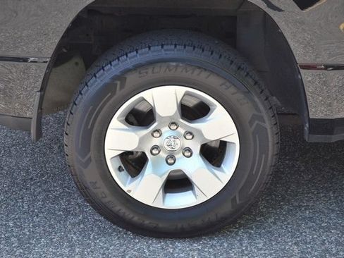 Used 2021 RAM 1500 Big Horn AWD/4WD image 11