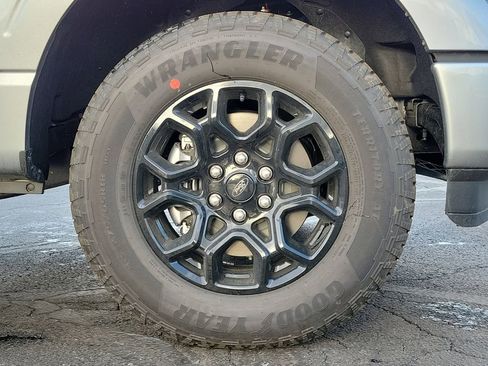 New 2026 Ford F150 XLT w/ Equipment Group 302A MID image 9