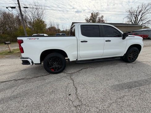 Used 2022 Chevrolet Silverado 1500 RST w/ Redline Edition image 18