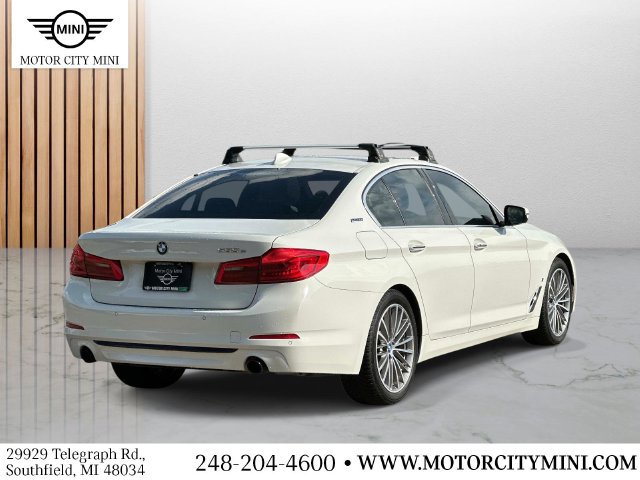 Used 2018 BMW 530e xDrive w/ Premium Package 2 AWD/4WD image 4