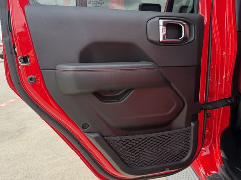 Used 2024 Jeep Wrangler Unlimited Rubicon 392 AWD/4WD image 14