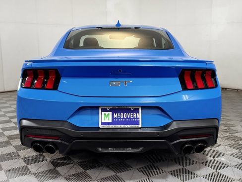 Used 2025 Ford Mustang GT Premium image 3