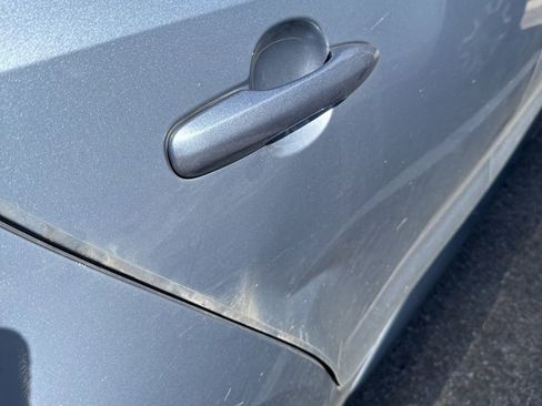 Used 2023 Toyota Corolla LE image 7