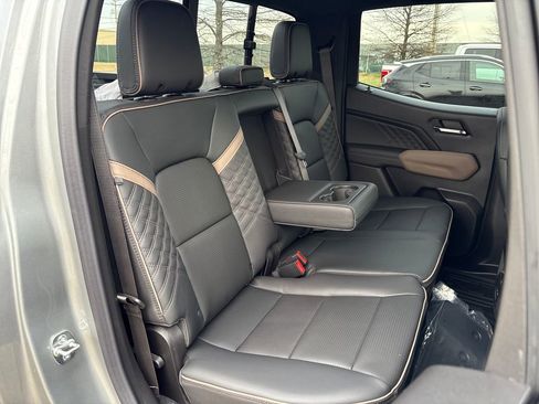 New 2026 GMC Canyon Denali image 50