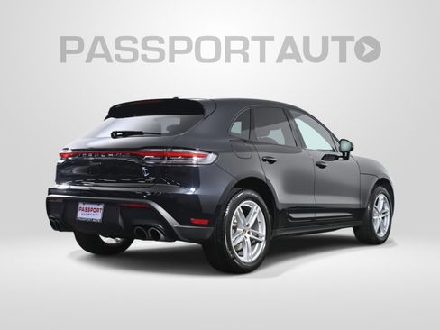 Used 2022 Porsche Macan image 8