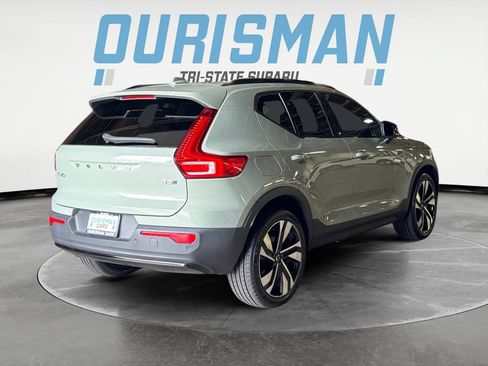 Used 2023 Volvo XC40 B5 Plus w/ Climate Package AWD/4WD image 6