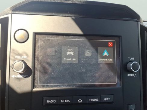 Used 2024 Subaru Crosstrek 2.0i AWD/4WD image 22