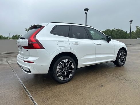 New 2026 Volvo XC60 B5 Plus w/ Protection Package Premier image 7