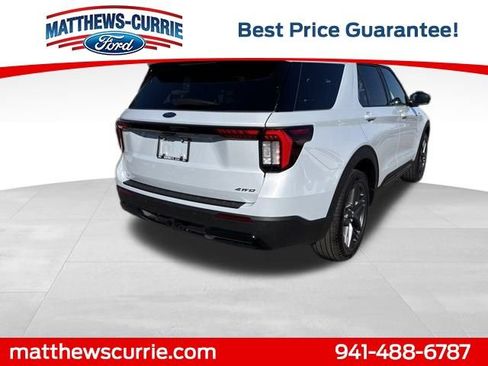 New 2026 Ford Explorer ST-Line w/ ST-Line Street Pack image 4