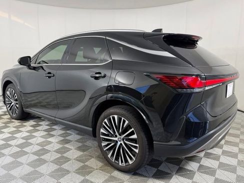 Used 2024 Lexus RX 350 Premium Plus w/ Convenience Package FWD image 4