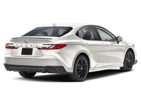 Used 2026 Toyota Camry SE FWD image 2