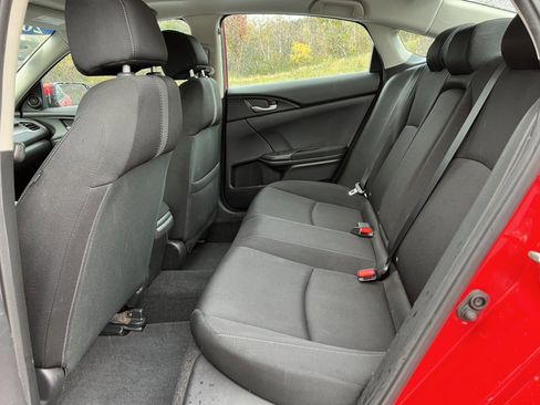 Used 2019 Honda Civic EX image 5