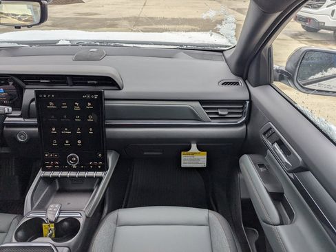 New 2026 GMC Terrain AT4 w/ Technology Package II image 4