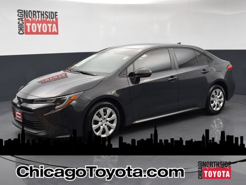 Used 2023 Toyota Corolla LE FWD image 1