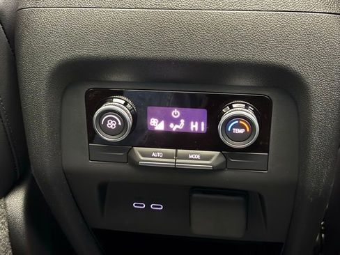 New 2026 Buick Enclave Preferred w/ Power Package AWD/4WD image 8