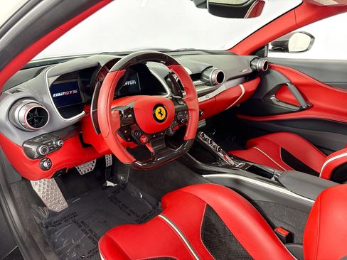Certified 2022 Ferrari 812 GTS image 19