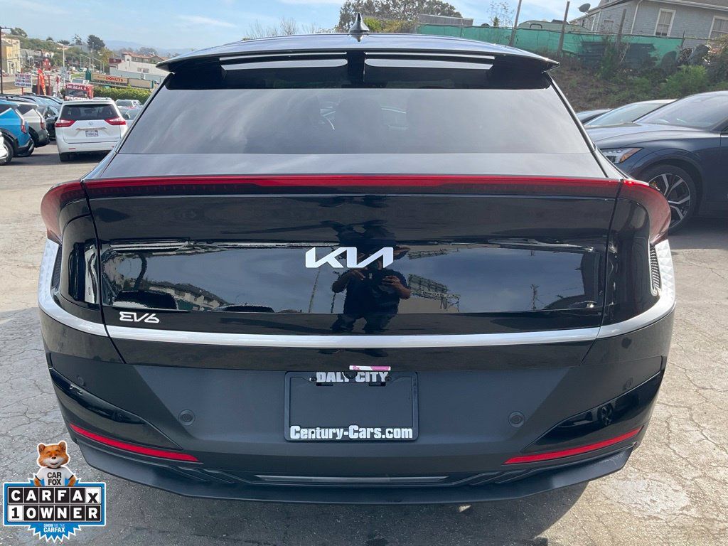 Used 2025 Kia EV6 Light w/ Light LR Technology Package RWD image 4