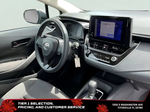 Used 2024 Toyota Corolla LE FWD image 19