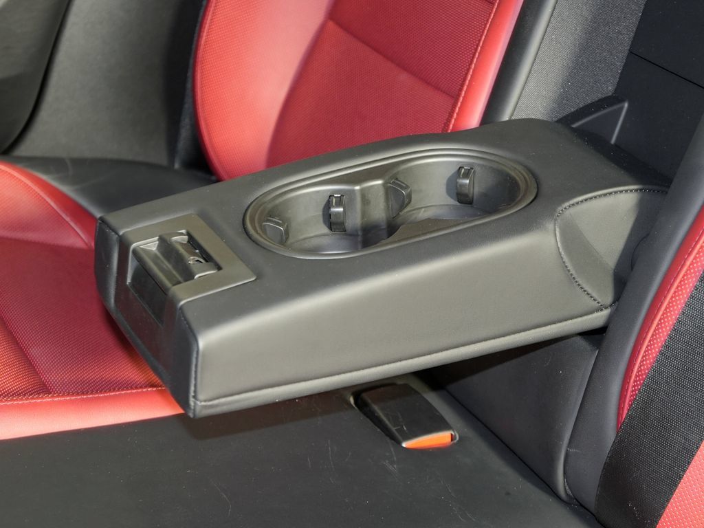 Certified 2024 Porsche Taycan 4S AWD/4WD image 39