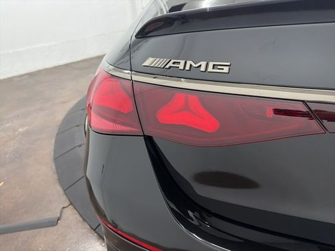 New 2026 Mercedes-Benz E 53 AMG e 4MATIC Sedan image 11