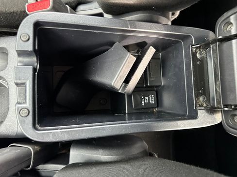 Used 2016 Mitsubishi Outlander Sport ES FWD image 25
