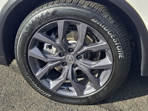 Used 2023 Acura MDX A-Spec image 9