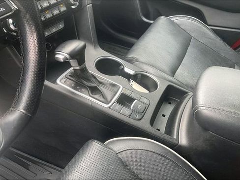 Used 2020 Kia Sportage SX image 17
