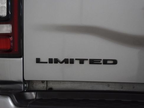 Used 2022 RAM 2500 Limited AWD/4WD image 22
