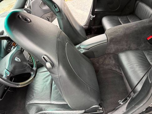 Used 2000 Porsche 911 Carrera image 44