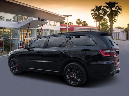 Certified 2023 Dodge Durango R/T RWD image 5