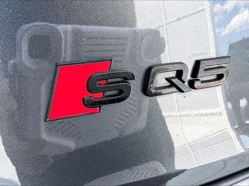 Used 2019 Audi SQ5 Prestige w/ Prestige Package AWD/4WD image 24