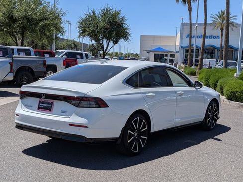 Certified 2025 Honda Accord Touring image 5