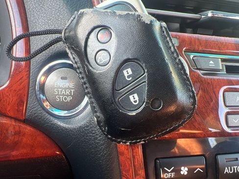 Used 2011 Lexus RX 350 AWD image 32