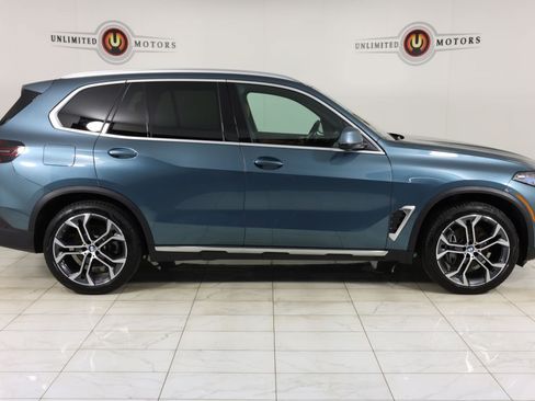 Used 2024 BMW X5 xDrive40i w/ Premium Package AWD/4WD image 2