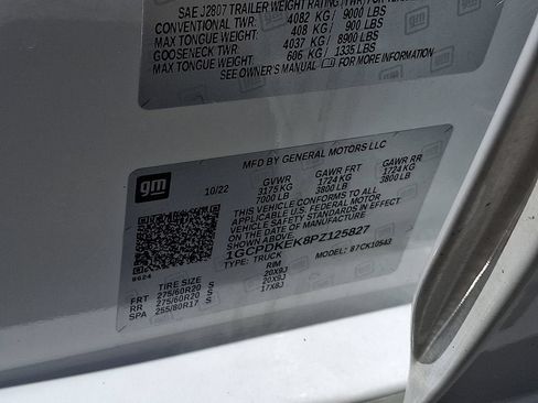 Certified 2023 Chevrolet Silverado 1500 LT AWD/4WD image 30