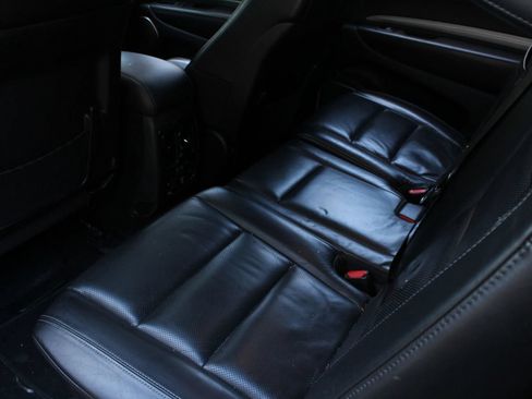 Used 2020 Dodge Durango R/T w/ Blacktop Package AWD/4WD image 20