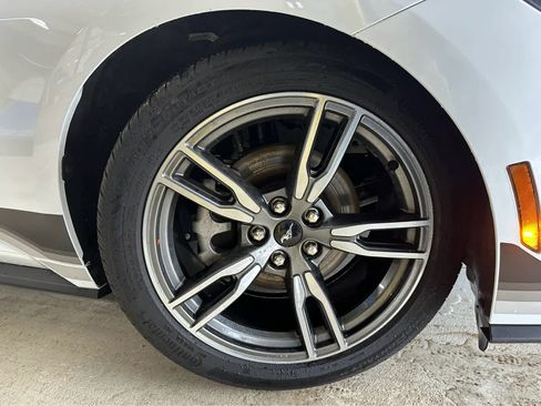 Used 2025 Ford Mustang Premium RWD image 36