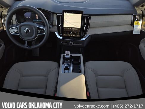 Used 2026 Volvo XC90 B6 Plus w/ Protection Package Premier AWD/4WD image 26