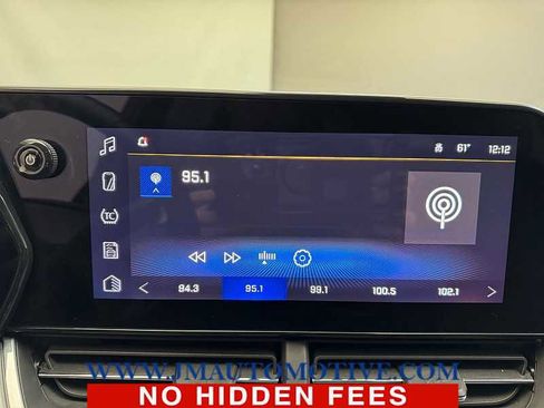 Used 2024 Chevrolet Trax LT w/ Driver Confidence Package image 22